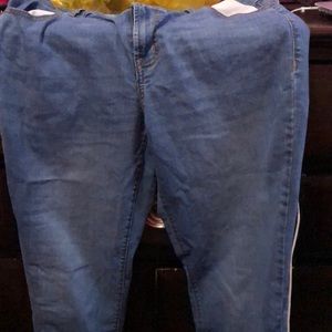 Old Navy Super Skinny Jeans